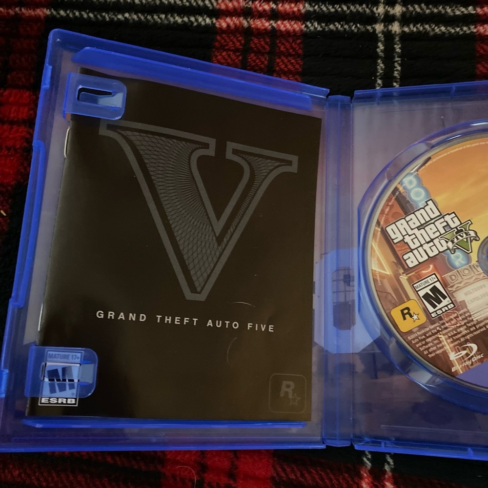 PS4 - Grand theft auto 5 - Picture 4 of 6